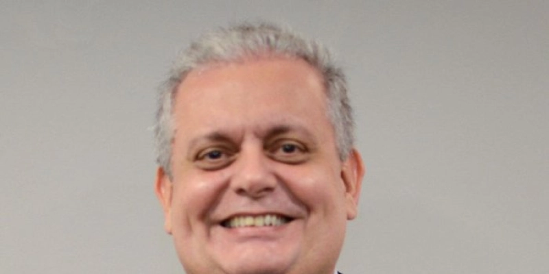 Bosco Carneiro retorna à Assembleia Legislativa e reforça atuação em defesa dos municípios paraibanos