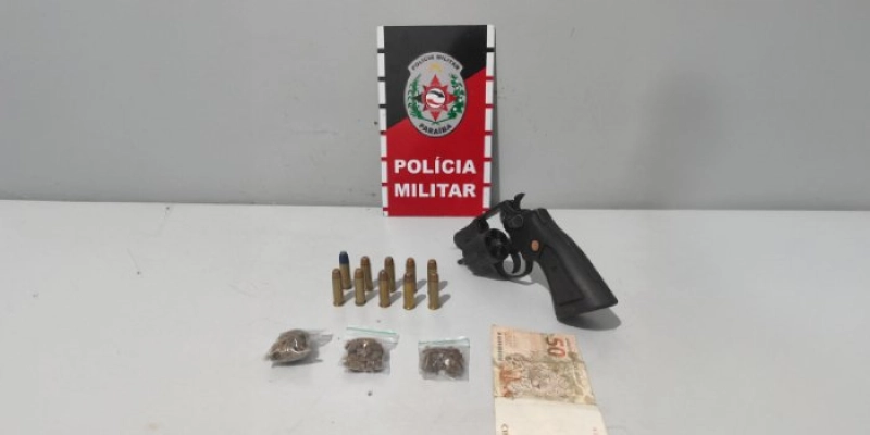 Reincidência no crime: PM apreende menor com arma e drogas