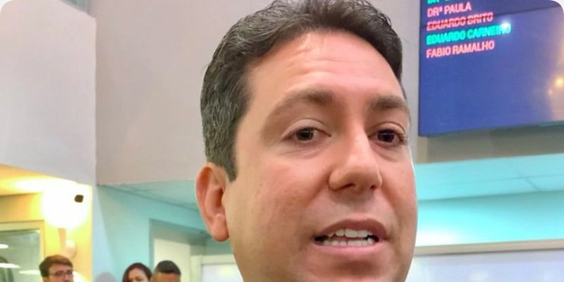 Felipe Leitão admite possibilidade de votar em Deusdete para o TCE e confirma apoio a Taciano Diniz