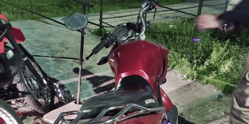 Em menos de 9 horas, PRF recupera moto roubada e apreende veículo adulterado na Paraíba 