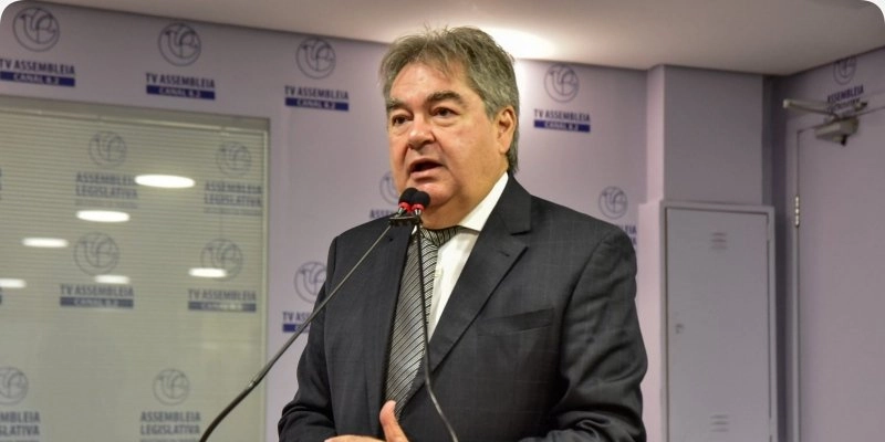 Lindolfo Pires pode assumir vaga na Assembleia Legislativa após deixar Secretaria