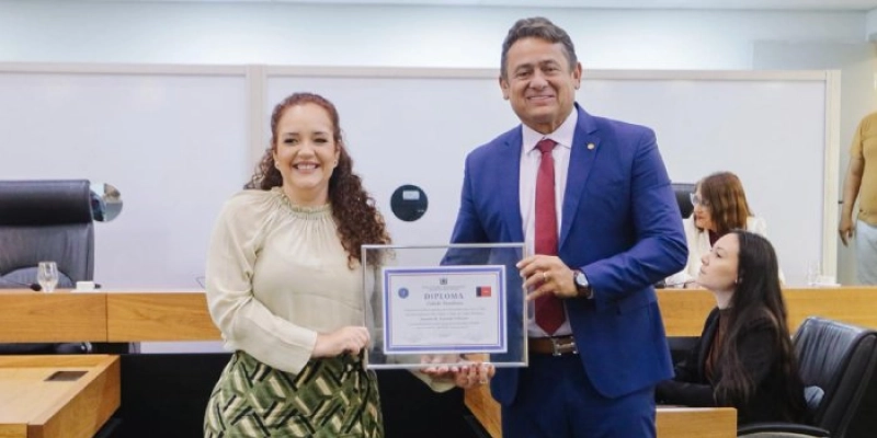 ALPB concede cidadania paraibana à advogada Joseane de Azevedo Oliveira