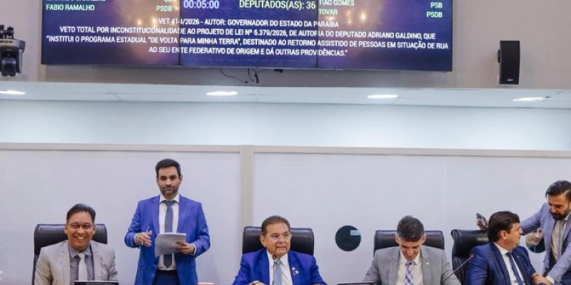 ALPB mantém aprovação de projeto para ajudar pessoas em situação de rua que queiram voltar ao estado de origem