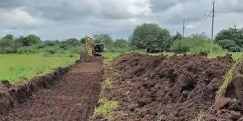 Máquinas dão início a preparação do solo, passos iniciais para construção da nova sede do 14º Batalhão em Sousa 