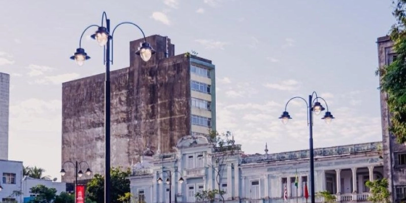 Cícero Lucena entrega revitalização do Ponto de Cem Réis e da Duque de Caxias, ampliando ações no Centro Histórico