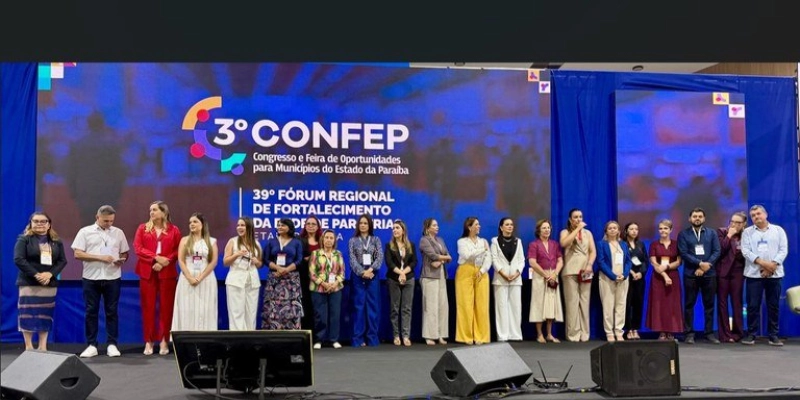 MPF destaca direitos das mulheres e gestão municipal eficiente em congresso na Paraíba