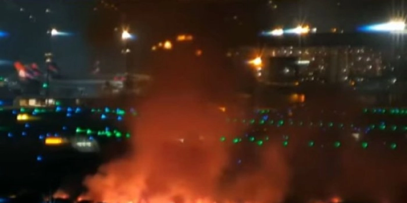 Motor de avião explode e piloto faz pouso de emergência em São Paulo