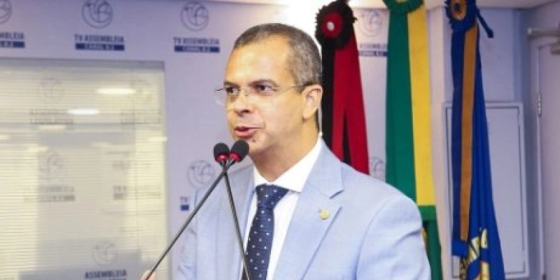 Jutay Meneses destaca homenagem a prefeitas na Assembleia Legislativa