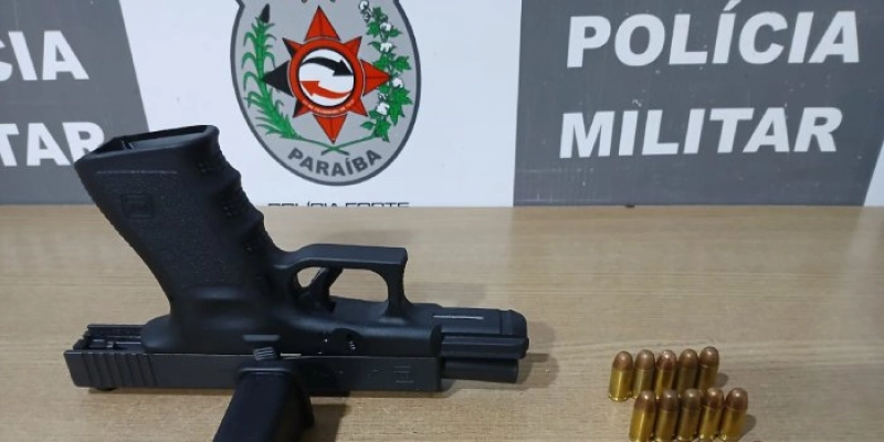 Polícia Militar apreende arma durante operação de trânsito em João Pessoa