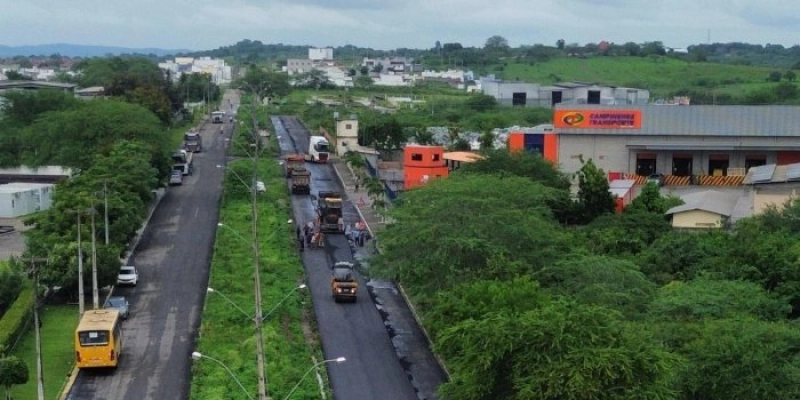 Novas obras de pavimentação em Campina Grande e Queimadas garantem mais segurança e agilidade no escoamento industrial