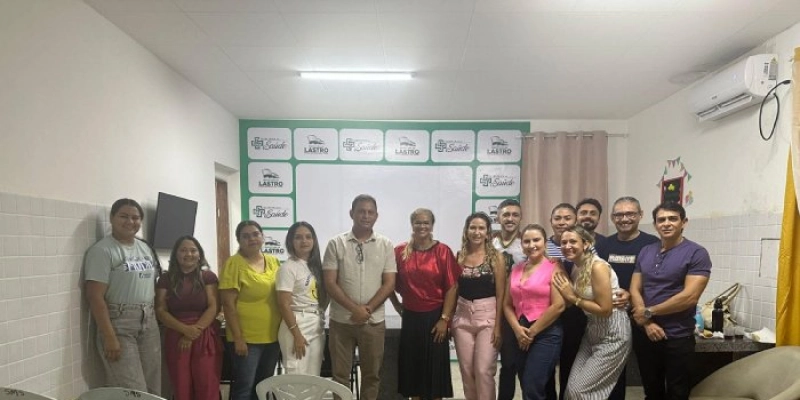 Prefeito Dr. Ronaldo alinha metas com coordenadores e diretores da saúde em Lastro