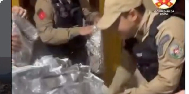 Polícia Militar apreende 12 kg de droga após perseguição no Sertão da Paraíba
