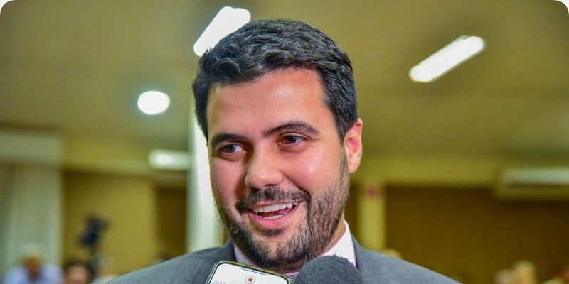 Proposta de Wilson Filho amplia suporte a alunos com TEA nas escolas