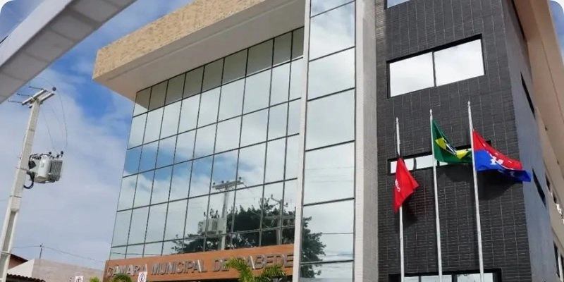 Presidente da Câmara defende continuidade de ações após afastamento de prefeito em Cabedelo