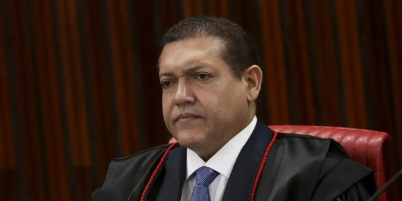 TSE elege Nunes Marques presidente da Corte; Mendonça será vice