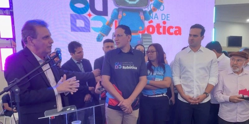 Chico Mendes destaca papel da robótica na formação de jovens durante evento estadual