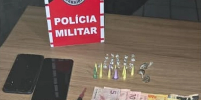 PM intercepta comércio de drogas e prende suspeito no Alto do Cruzeiro, em Sousa