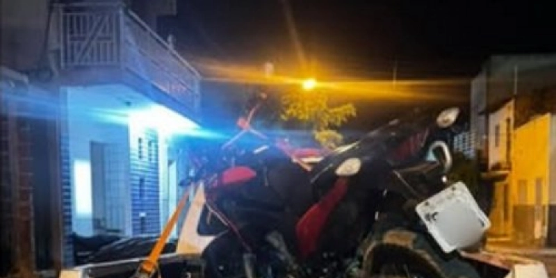 Polícia Militar recupera mais uma motocicleta furtada logo após o crime em Cajazeiras