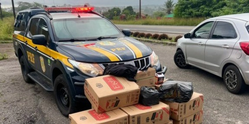 PRF apreende 5 mil maços de cigarros contrabandeados e prende homem reincidente na BR-104