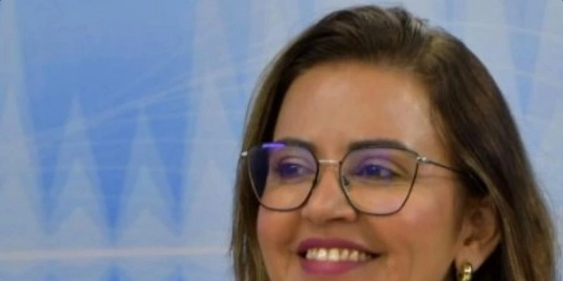 Pré-candidata do PP, Pollyanna afirma que chega para disputar protagonismo em 2026