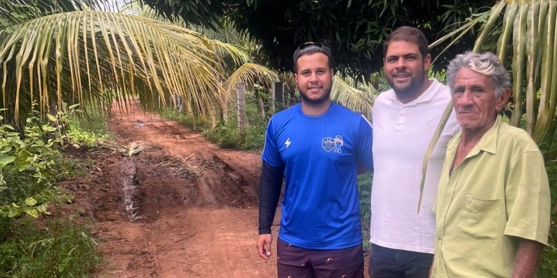 Victor Rabelo confirma que Wellington Roberto mandou revitalizar as estradas vicinais dos colonos em Sousa 