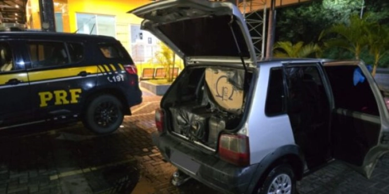 PRF intercepta contrabando de cigarros em Campina e recupera moto em Pombal