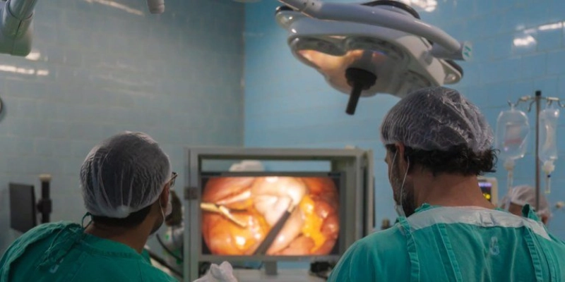 Hospital Edson Ramalho realiza mais uma cirurgia para retirada de tumor com técnica moderna e menos invasiva