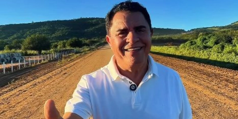Wilson Santiago destaca avanço de obra rodoviária no Sertão e reforça parceria com lideranças estaduais