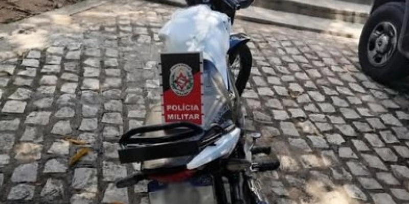 Polícia Militar apreende motocicleta com suspeita de clonagem