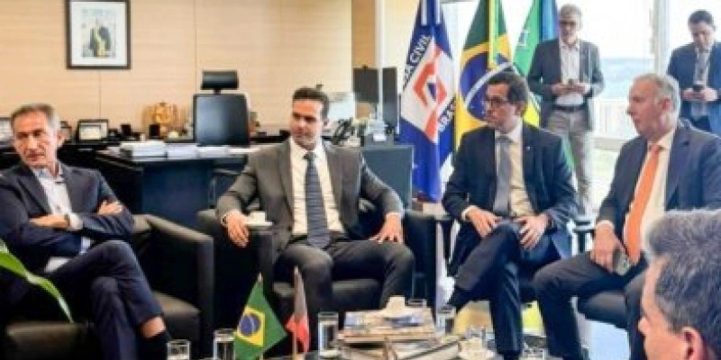 Gervásio Maia participa de reunião em Brasília para buscar apoio aos municípios atingidos pelas chuvas na Paraíba