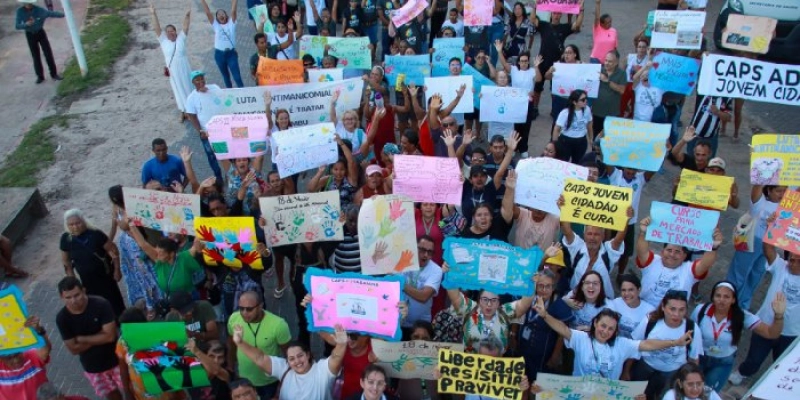 Marcha no Parque Solon de Lucena encerra programação da Semana da Luta Antimanicomial