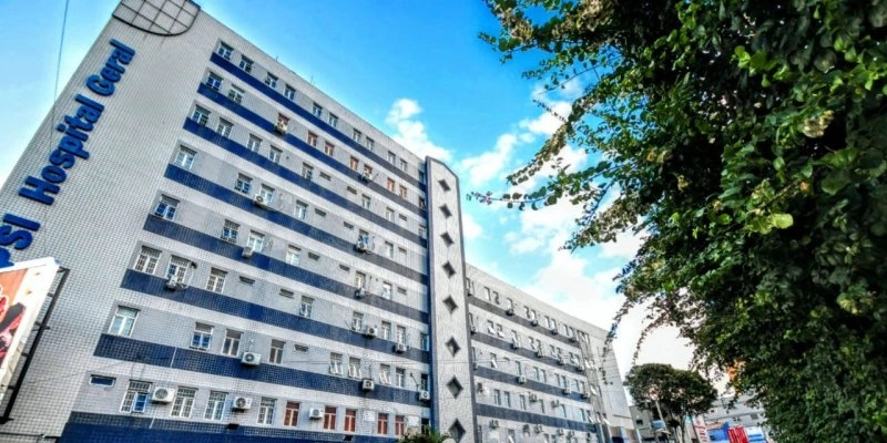 Lucas Ribeiro visita Hospital da Clipsi e destaca avanços com estadualização da unidade hospitalar