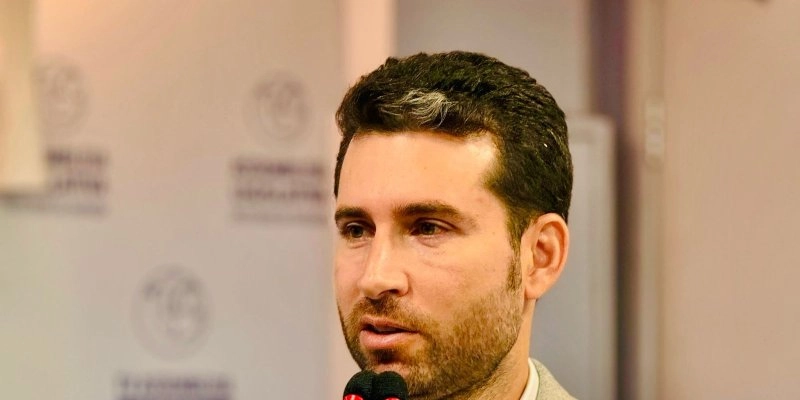 Michel Henrique tem lei sancionada para terapia com cães voltada a crianças autistas