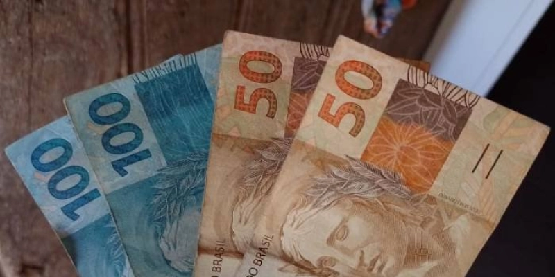 Bolsa Família: Caixa libera pagamento de maio para beneficiários com NIS final 4 nesta quinta