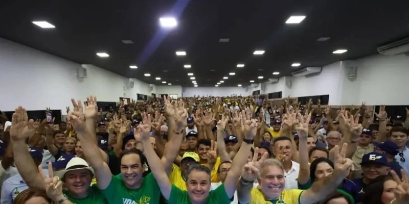 Efraim Filho destaca importância do Sertão em plenária em Patos