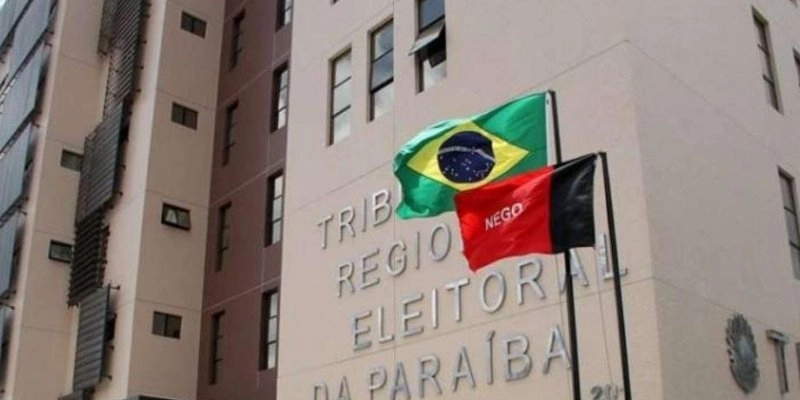 Vice-prefeito assumirá gestão de Cabedelo enquanto prefeito diplomado segue afastado