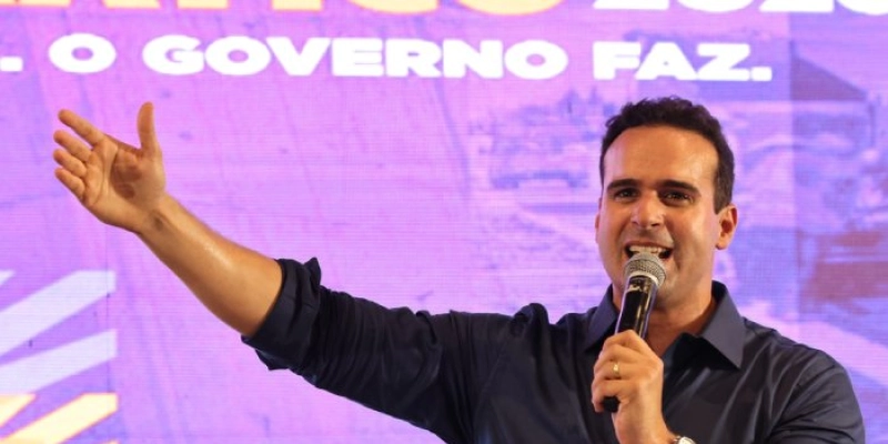 Lucas Ribeiro desmente fake news e garante pagamento antecipado do 13º salário dos servidores estaduais