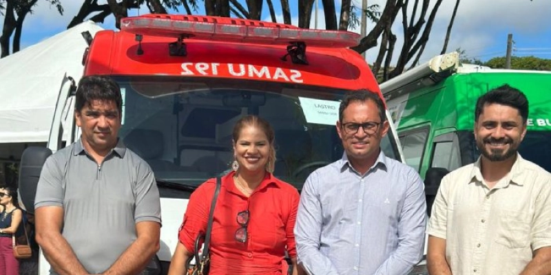 Nova ambulância do SAMU é entregue para atender a população de Lastro