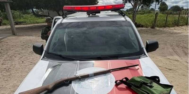 BPMA flagra homem armado durante ação contra caça predatória