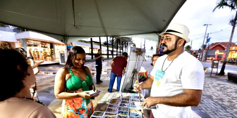Feira de Cordel celebra cultura nordestina e movimenta Busto de Tamandaré com música, arte e tradição