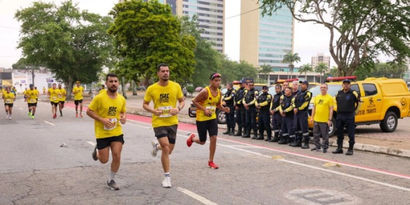 Detran-PB encerra Maio Amarelo com a corrida 5k Pela Paz no Trânsito em Campina Grande