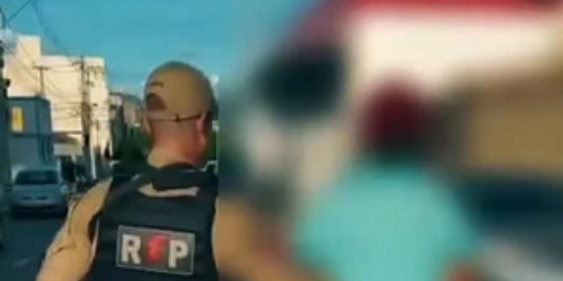Polícia Militar apreende drogas, dinheiro e motocicleta durante ação contra o tráfico em Joca Claudino