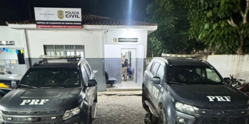 PRF apreende, na PB, 23 kg de Supermaconha e detém quatro pessoas na Paraíba
