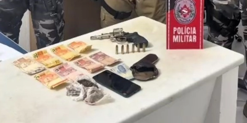 Suspeito tenta fugir e acaba detido com arma, munições e drogas em Brejo do Cruz