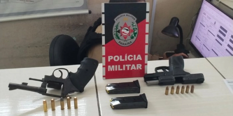 Polícia Militar apreende duas armas de fogo durante operação em Pedras de Fogo