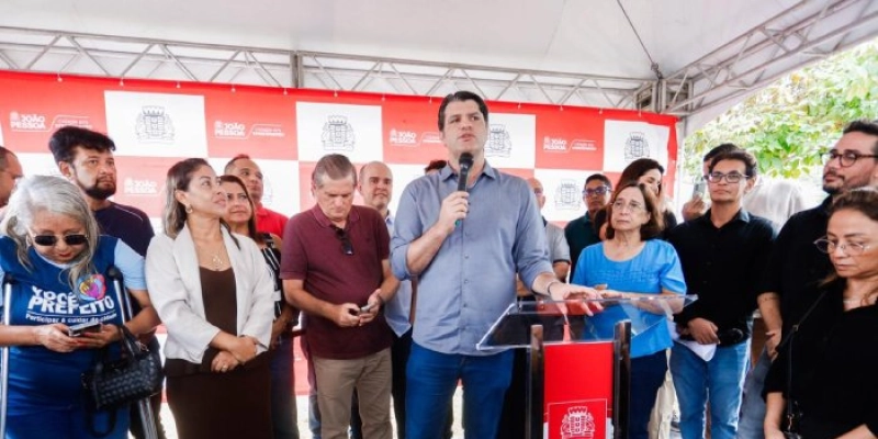Leo Bezerra abre nova turma do curso de corte e costura e anuncia 10 novos polos capacitantes