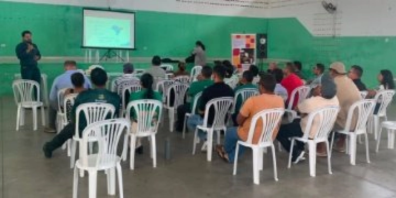 Agricultores familiares de Alhandra participam de palestra sobre cooperativismo