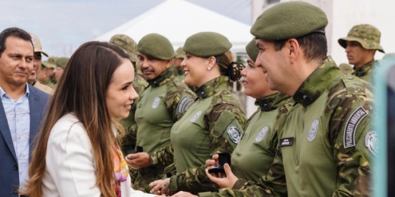 Primeira-dama Camila Mariz prestigia formação de Curso de Policiamento Militar Ambiental e destaca compromisso do Governo com meio ambiente