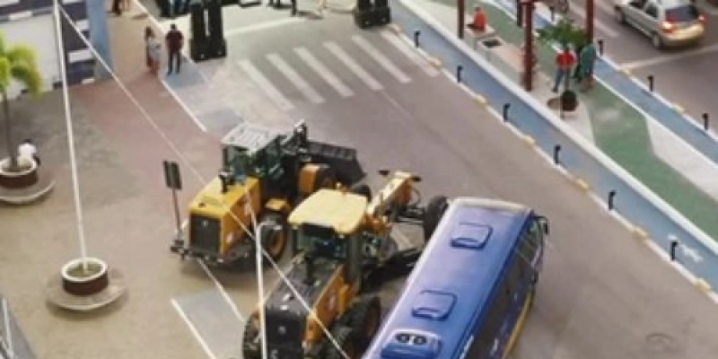 Parceria entre Chico Mendes e gestão municipal garante ônibus para a saúde e investimentos do Novo PAC