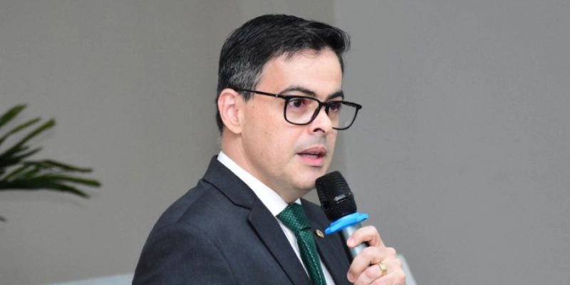 Advogado é denunciado ao MP e à OAB por usar inteligência artificial para tentar manipular juízo em Sousa